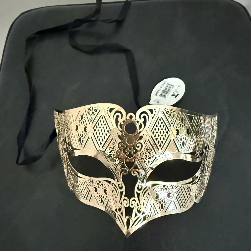 Elegant Gold Filigree Women's Masquerade Mask